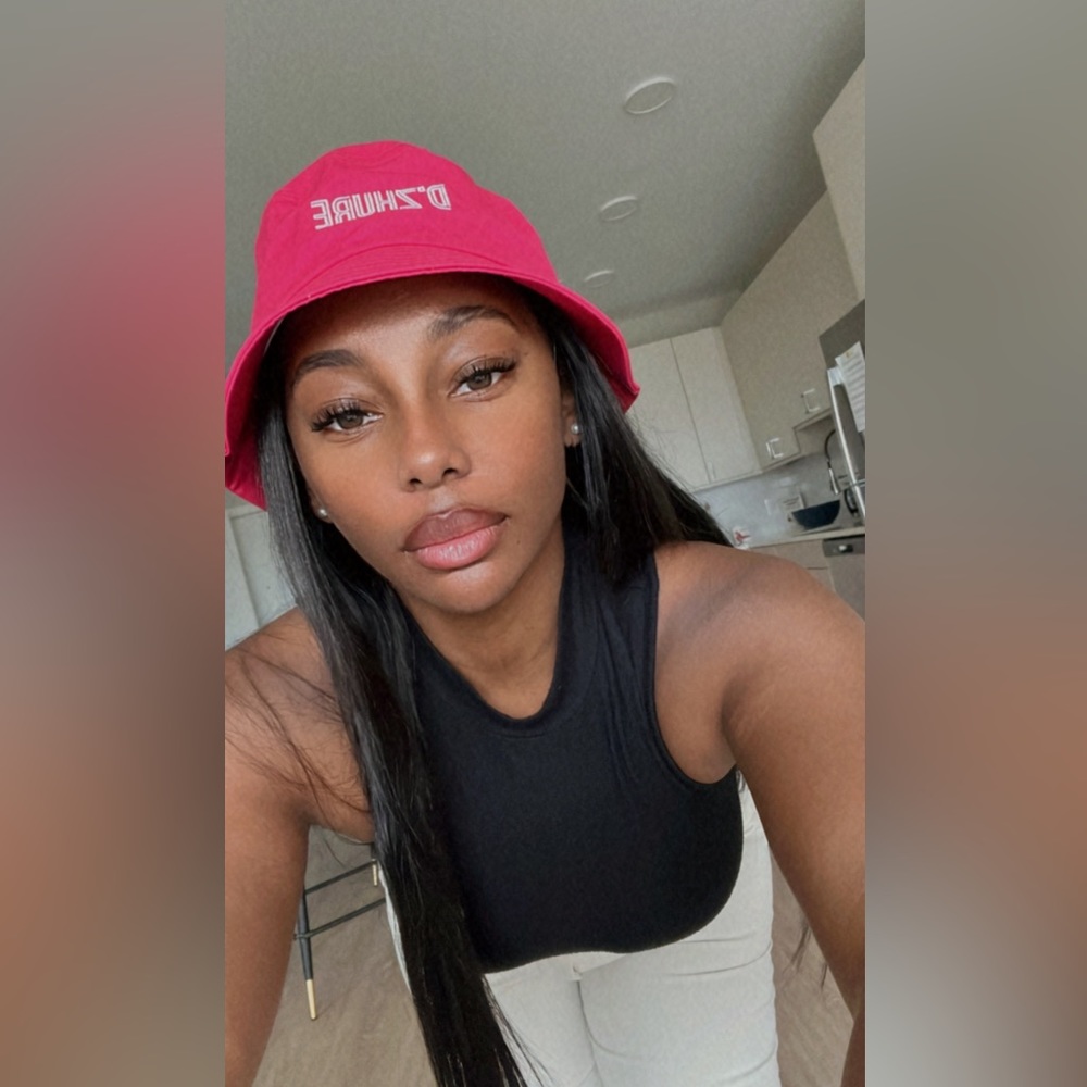 D’zhure bucket hat